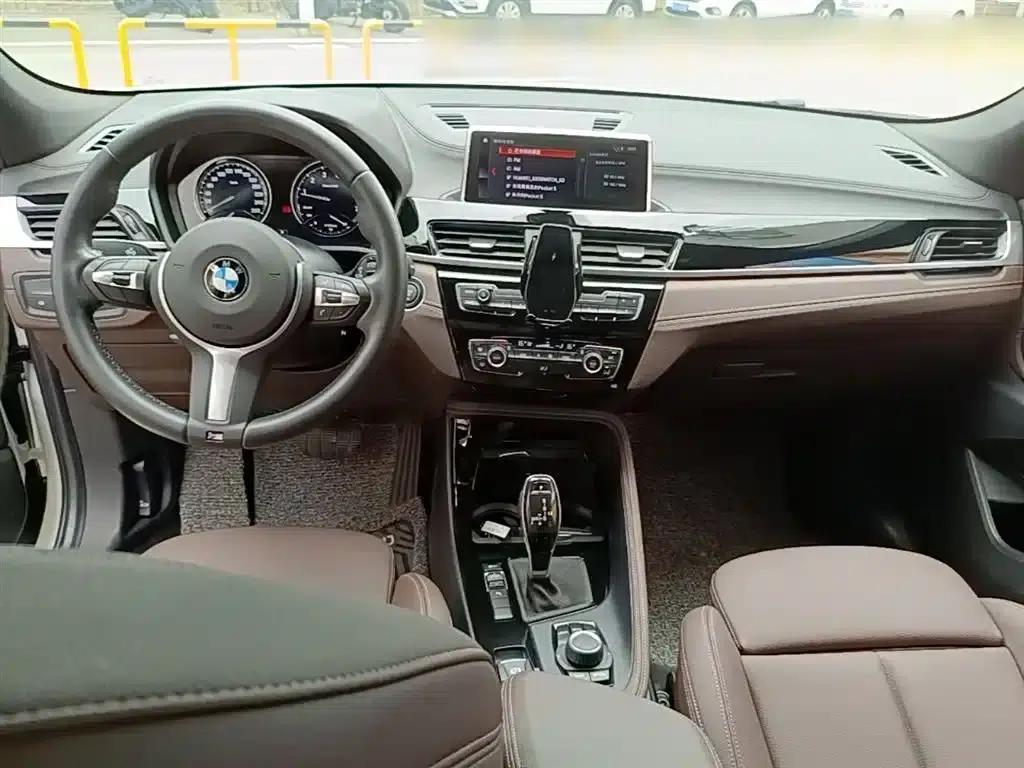 BMW X2 2020 sDrive25i Leading M Sport Package — миниатюра 10