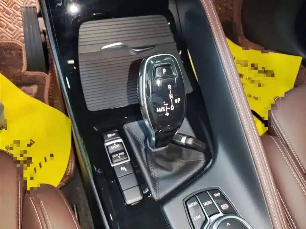 BMW X2 2023 sDrive25i M Sport Package — миниатюра 14