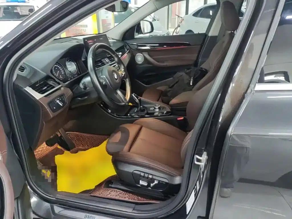 BMW X2 2023 sDrive25i M Sport Package — миниатюра 15