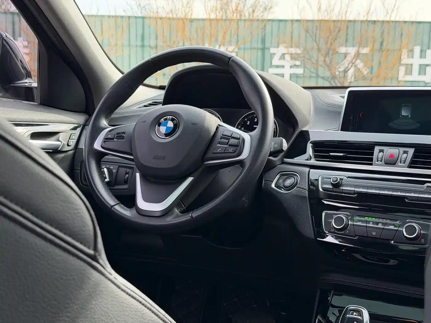2019 BMW X2 Imported sDrive20i M Sport Package (China VI Emission Standard) — миниатюра 17