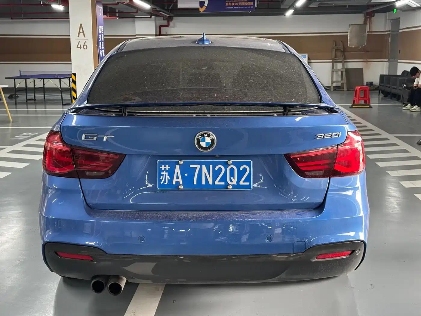 2019 BMW 3 Series GT 320i M Sport Package — миниатюра 4
