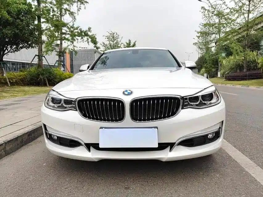 BMW 3 Series GT 2013 320i Luxury Design Package — миниатюра 2