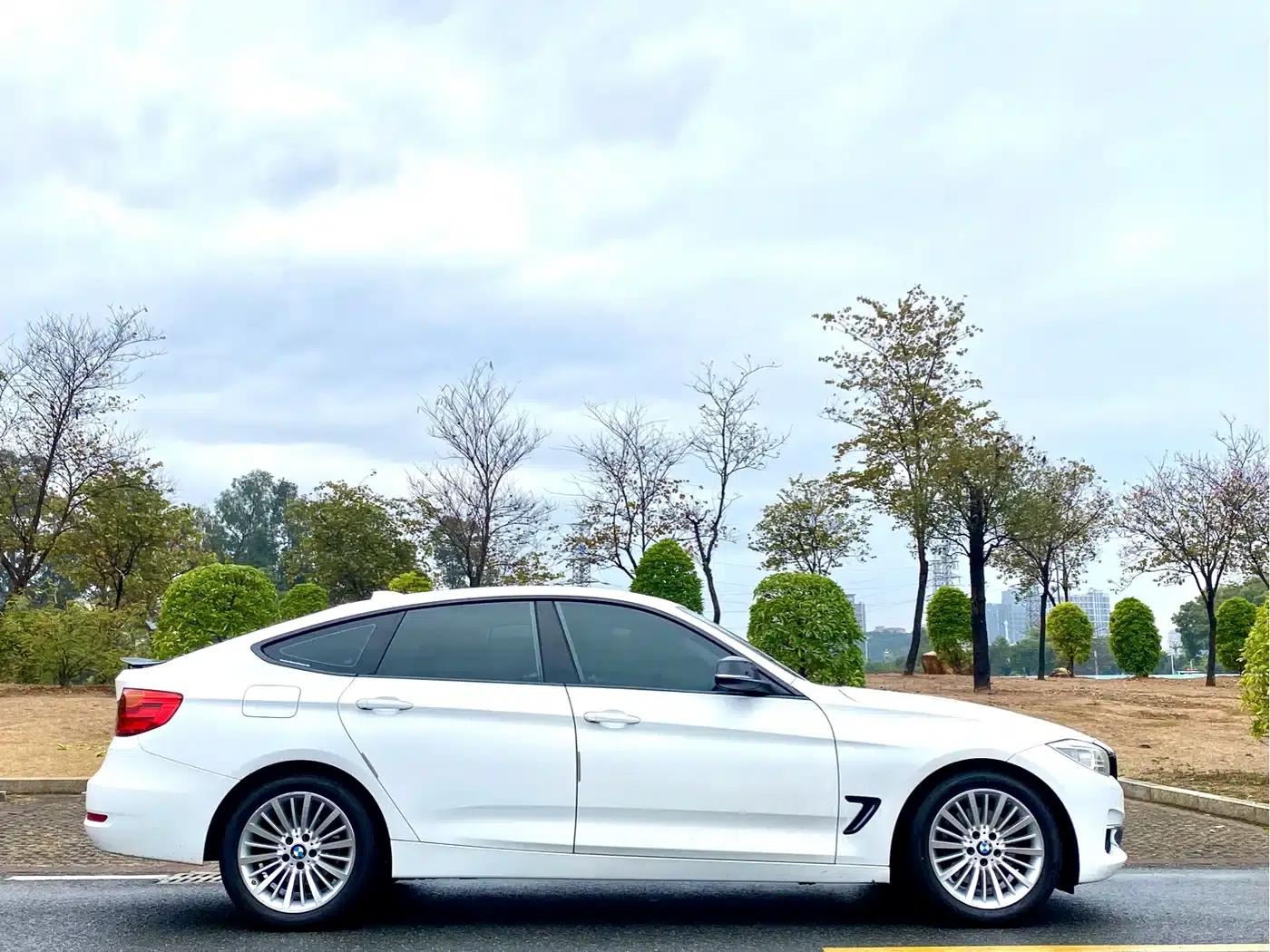 2014 BMW 3 Series GT 328i Design Package — миниатюра 5