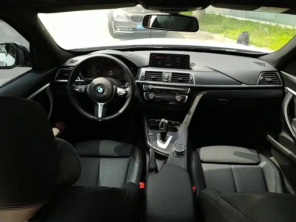 2019 BMW 3 Series GT 320i M Sport Package — миниатюра 10