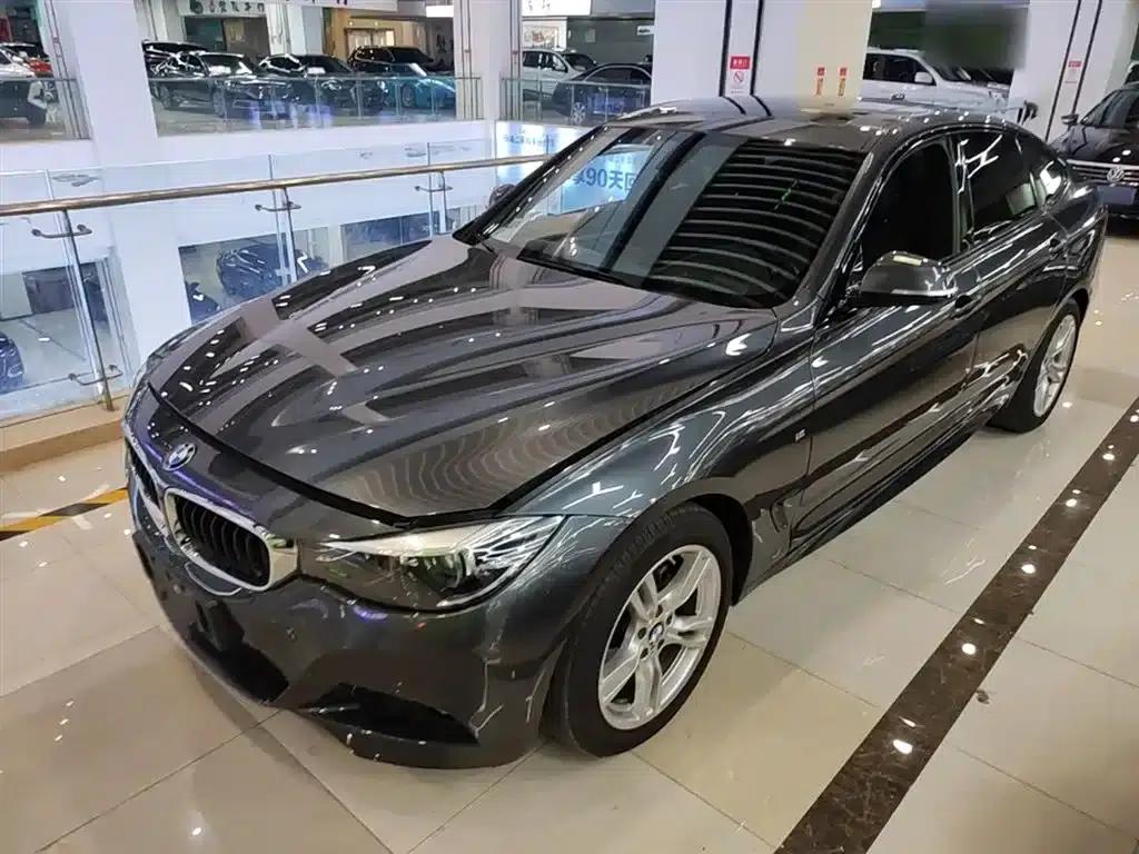 2019 BMW 3 Series GT 320i M Sport Package — миниатюра 1