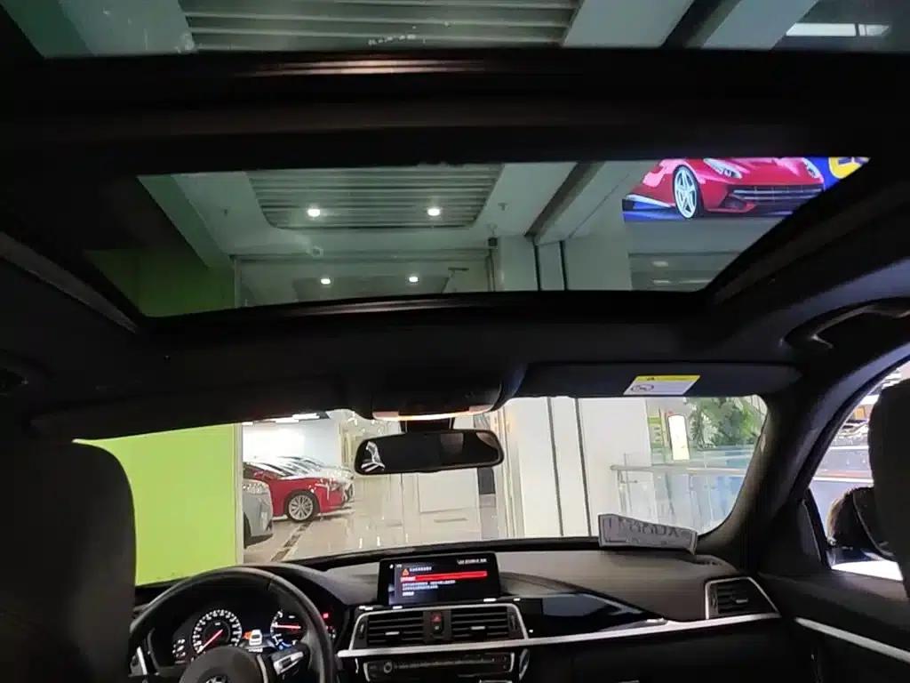 2019 BMW 3 Series GT 320i M Sport Package — миниатюра 18