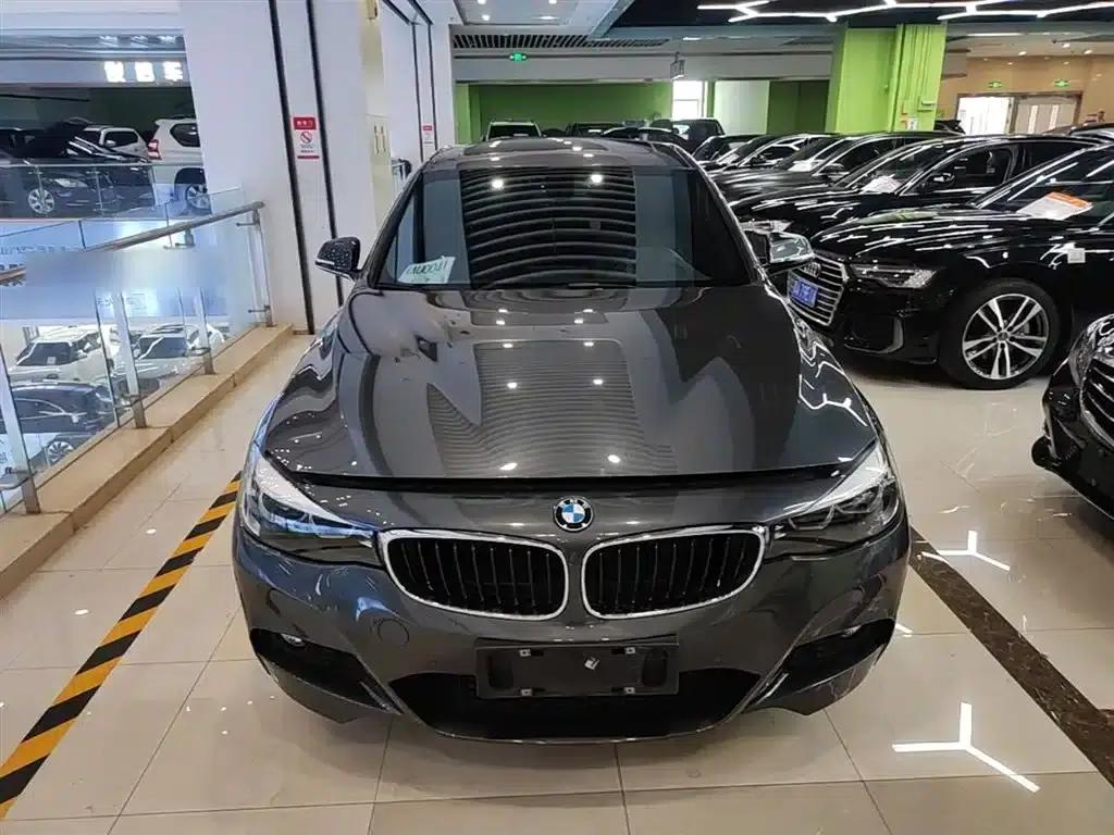 2019 BMW 3 Series GT 320i M Sport Package — миниатюра 3