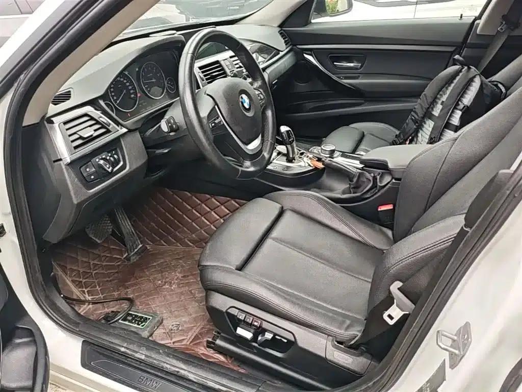 BMW 3 Series GT 2019 320i Fashion Edition — миниатюра 15