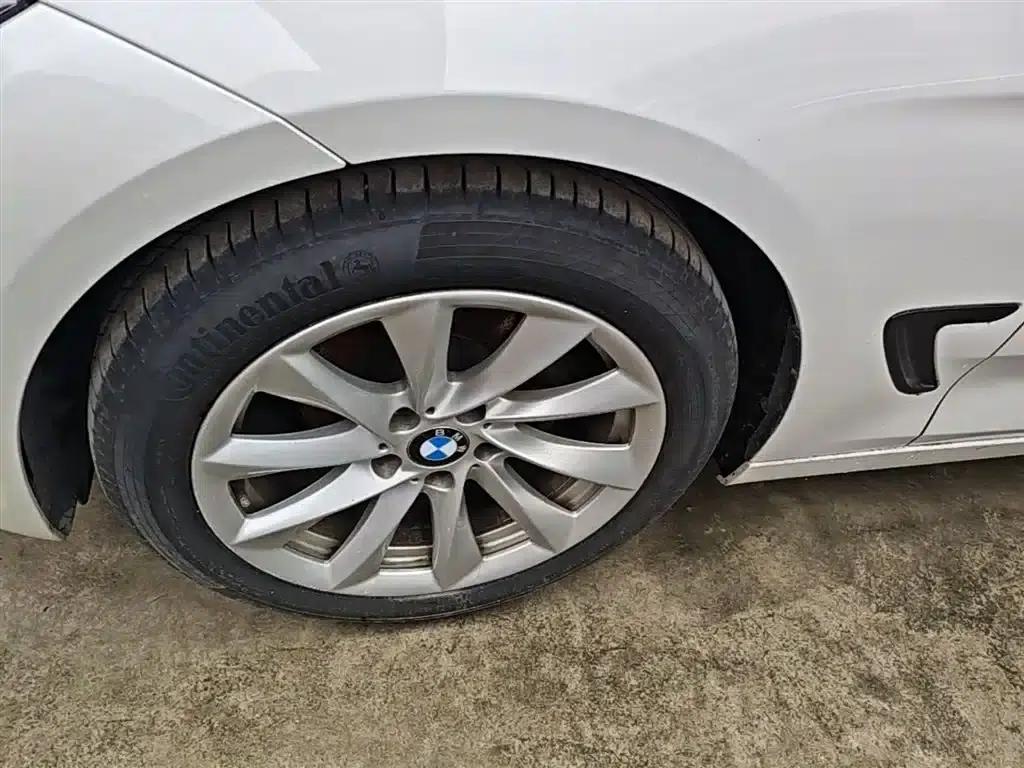 BMW 3 Series GT 2019 320i Fashion Edition — миниатюра 23