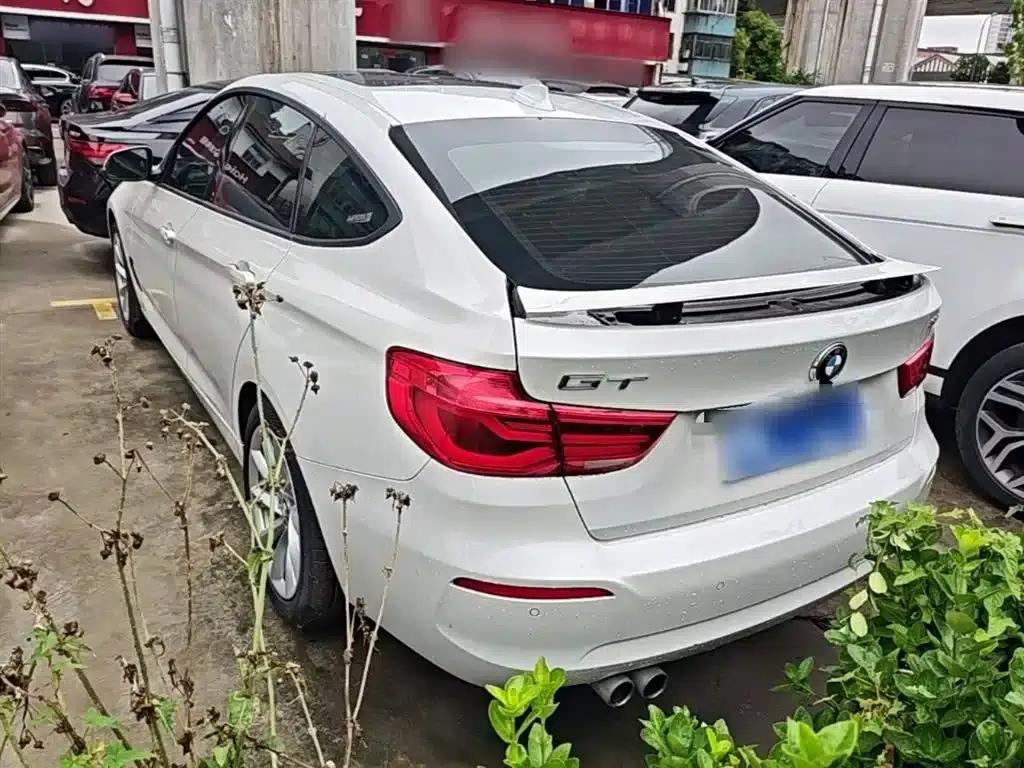 BMW 3 Series GT 2019 320i Fashion Edition — миниатюра 5