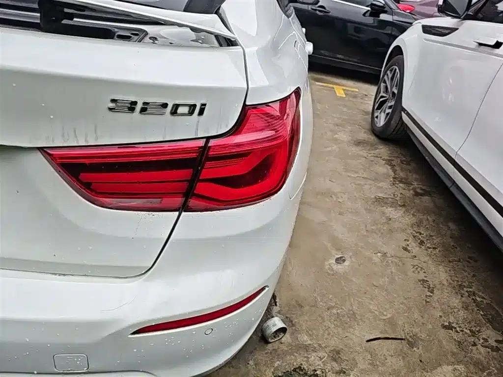 BMW 3 Series GT 2019 320i Fashion Edition — миниатюра 8