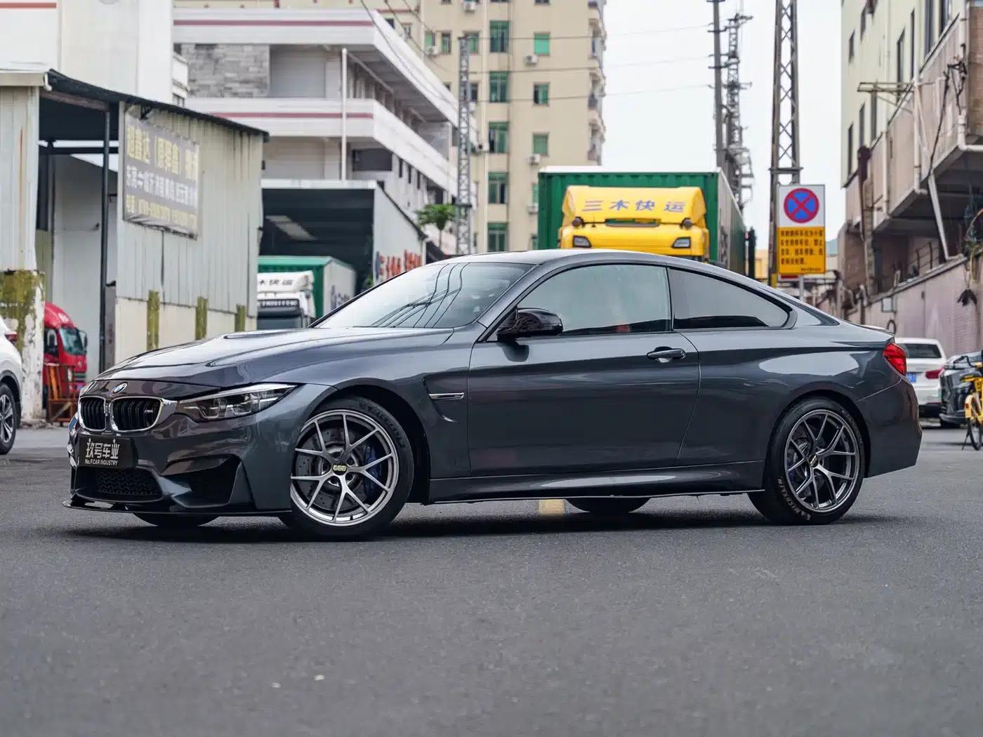 2014 BMW M4 Coupe — миниатюра 1
