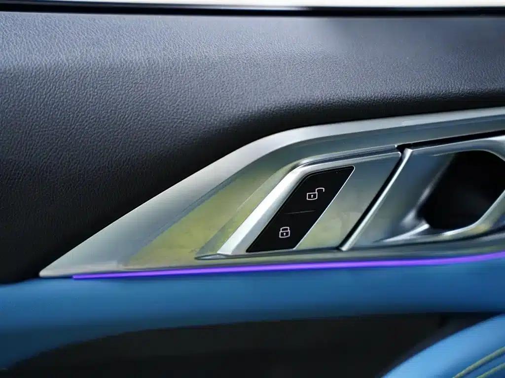 2021 BMW M4 M4 Coupe Competition Edition — миниатюра 32