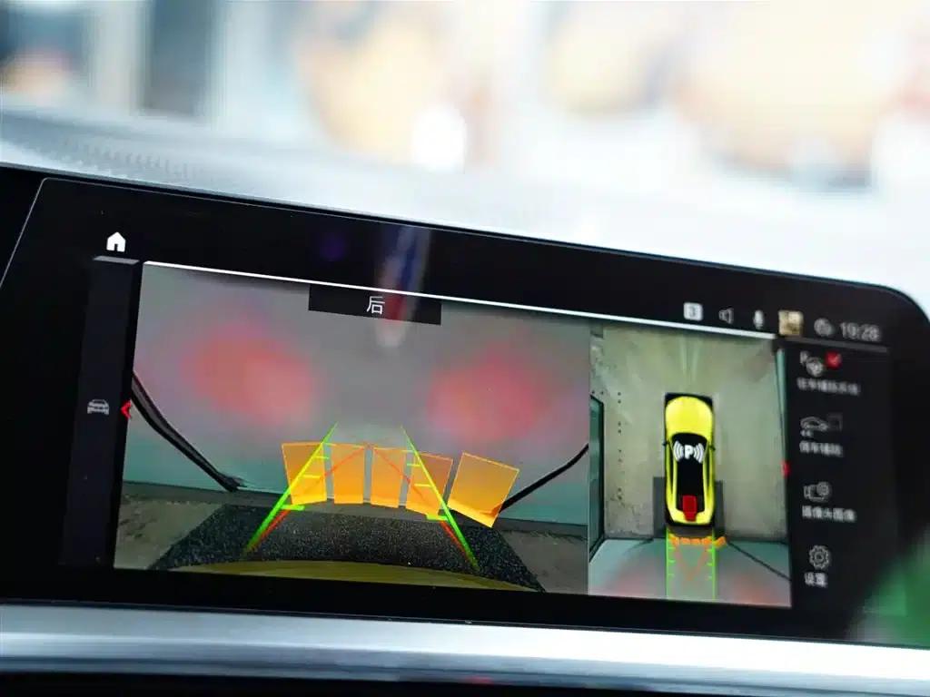 2021 BMW M4 M4 Coupe Competition Edition — миниатюра 9
