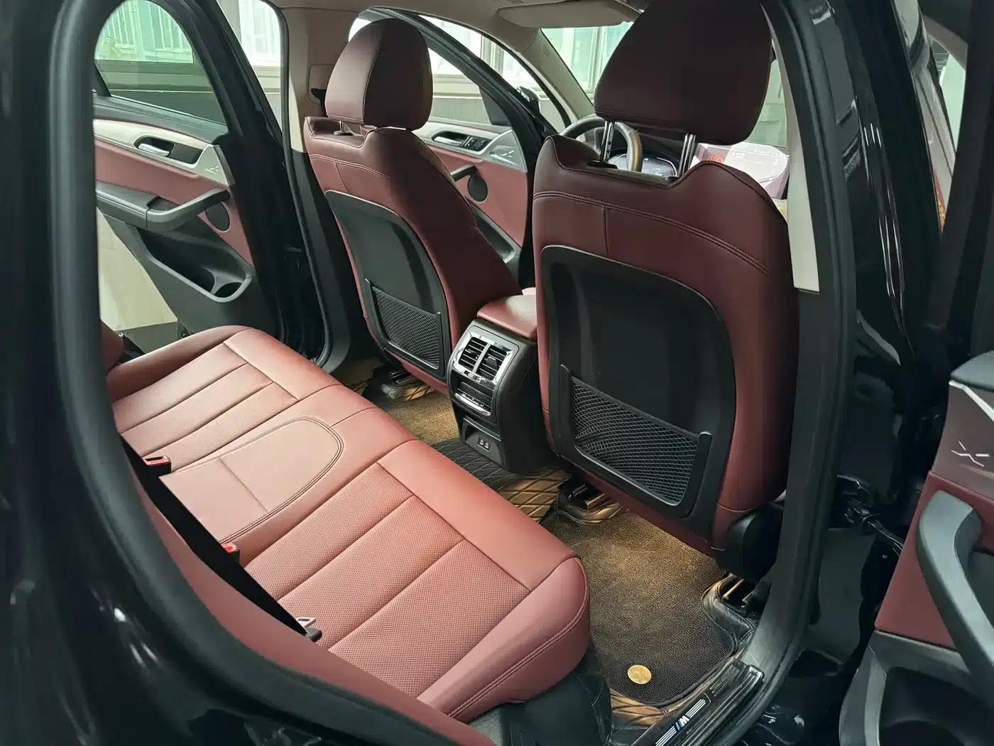 2022 BMW X4 xDrive 25i M Sport Package — миниатюра 11