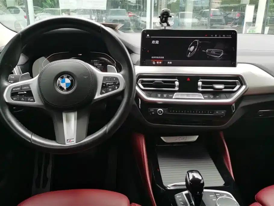 2022 BMW X4 xDrive 30i M Sport Package — миниатюра 11