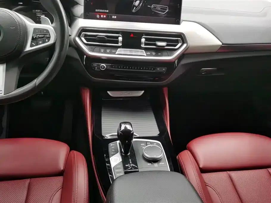 2022 BMW X4 xDrive 30i M Sport Package — миниатюра 15