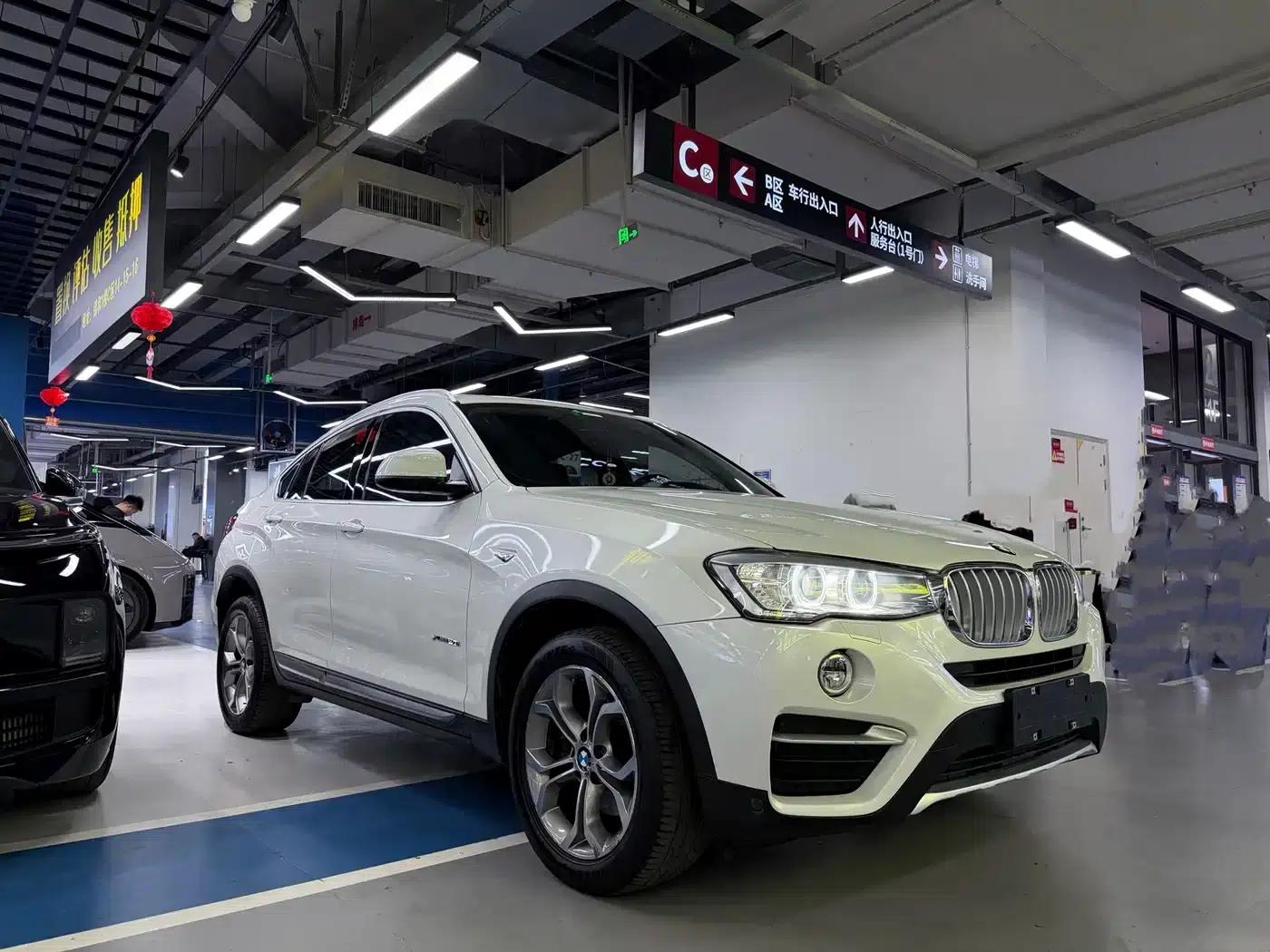 2016 BMW X4 xDrive20i M Sport — миниатюра 3