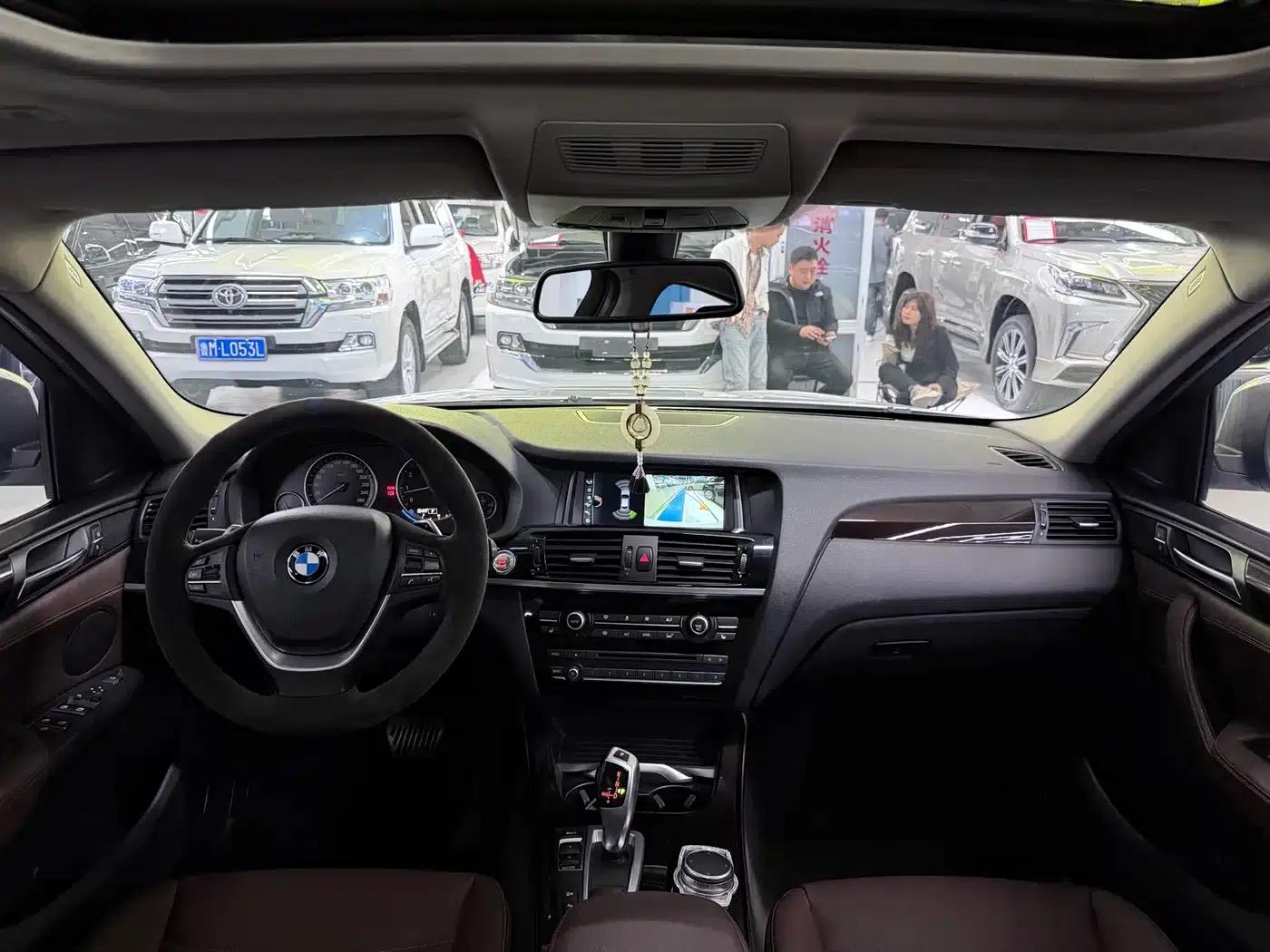 2016 BMW X4 xDrive20i M Sport — миниатюра 10
