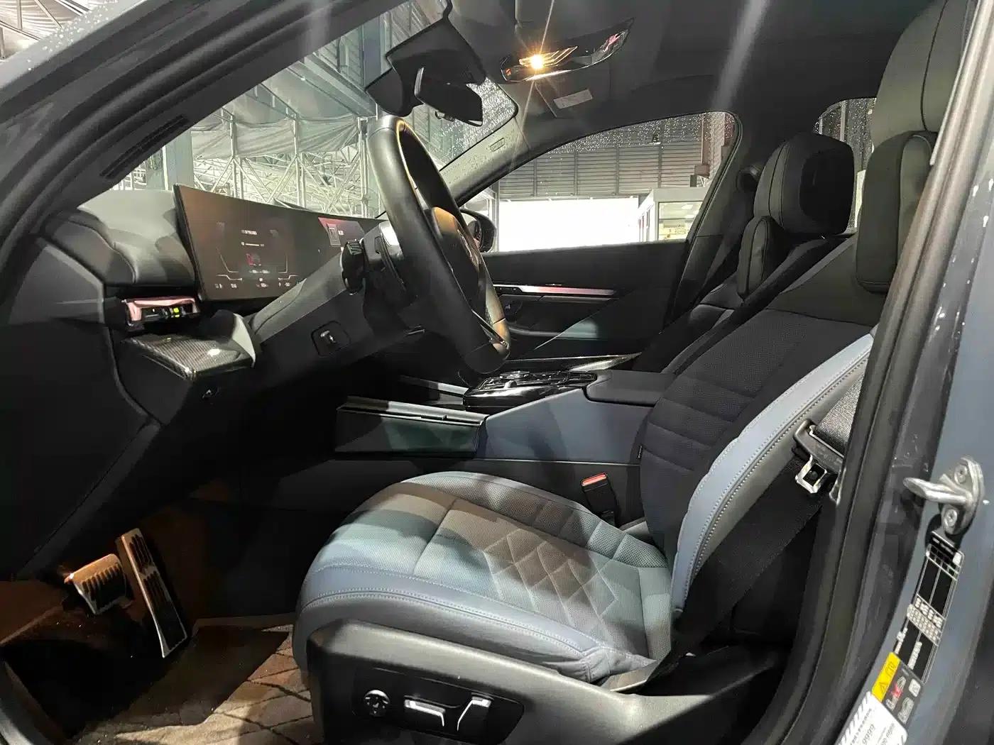 BMW i5 2024 eDrive 35L Premium M Sport Package — миниатюра 8