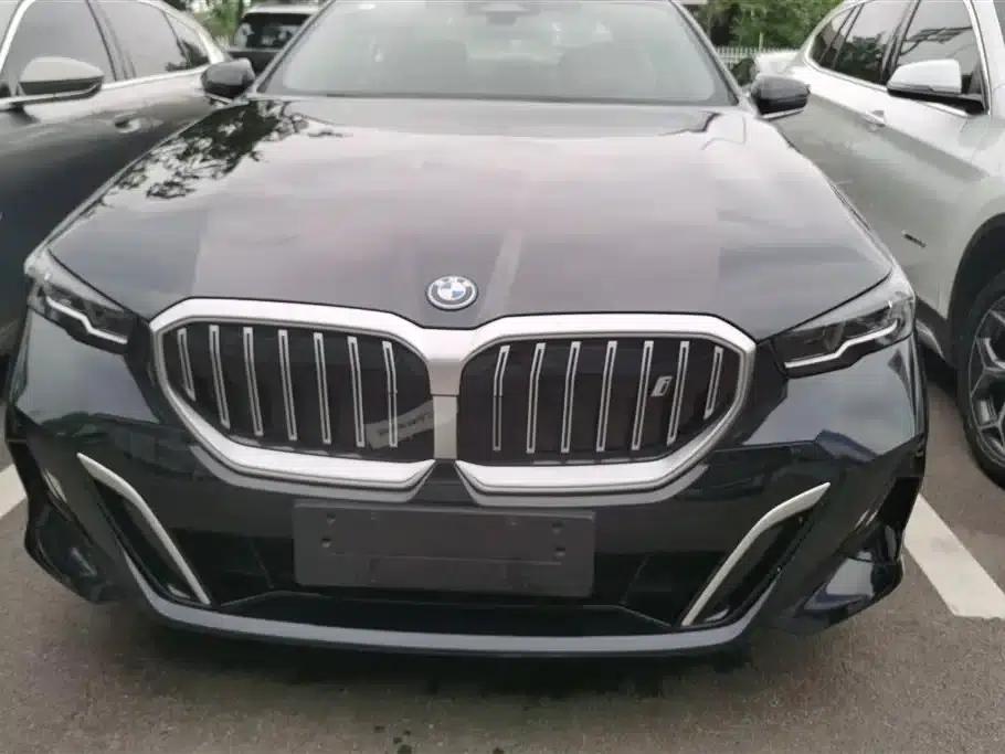 BMW i5 2024 eDrive 35L M Sport Package — миниатюра 2
