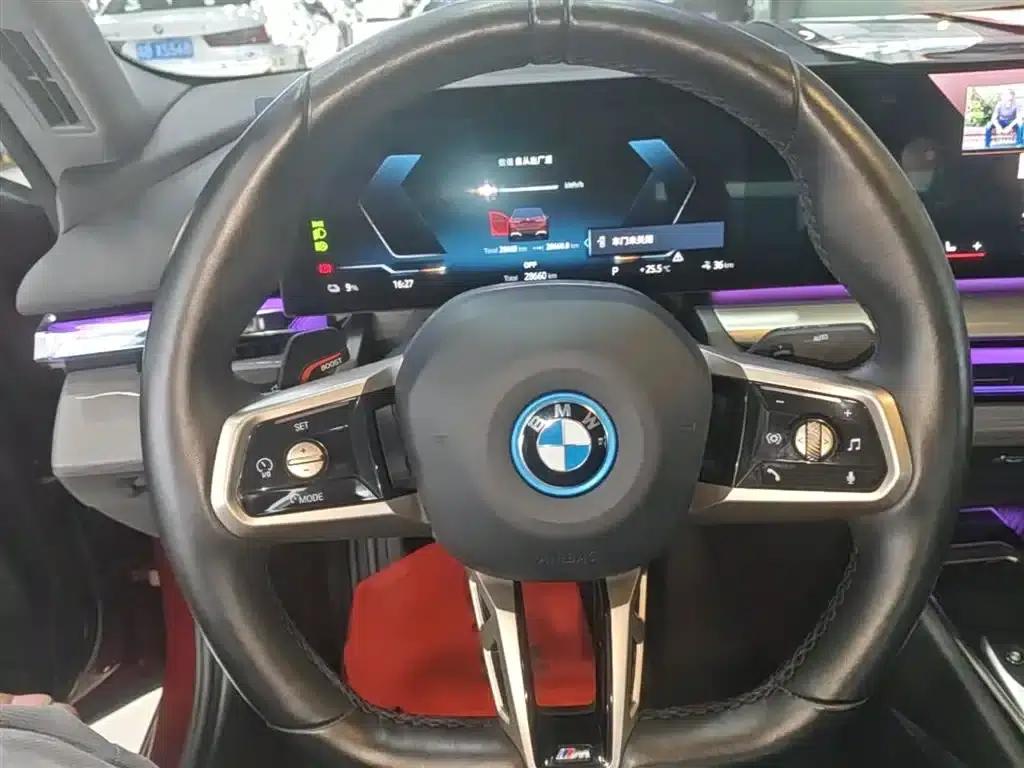 BMW i5 2024 eDrive 35L Premium M Sport Package — миниатюра 11