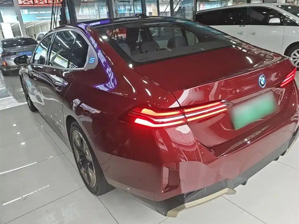 BMW i5 2024 eDrive 35L Premium M Sport Package — миниатюра 5