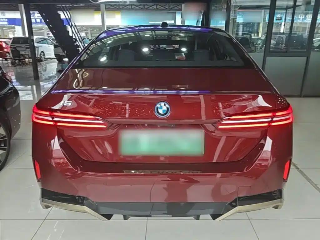 BMW i5 2024 eDrive 35L Premium M Sport Package — миниатюра 6