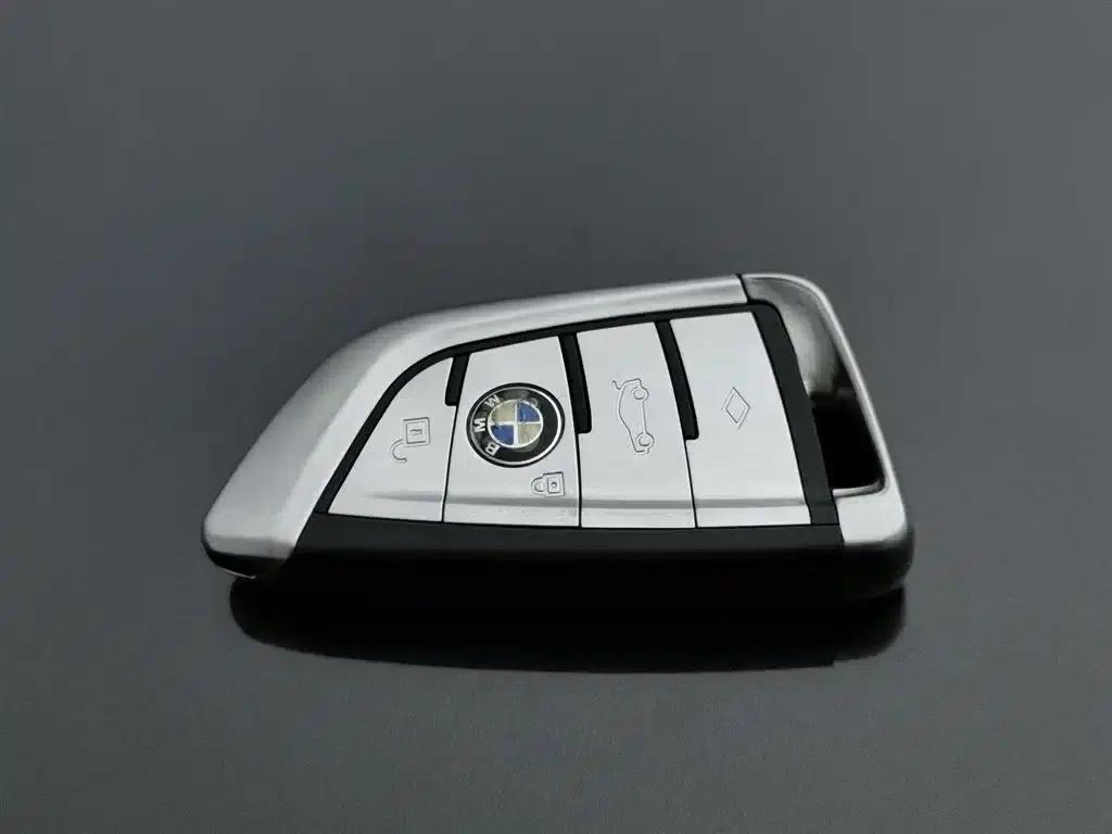 BMW iX3 2021 Leading Edition — миниатюра 19