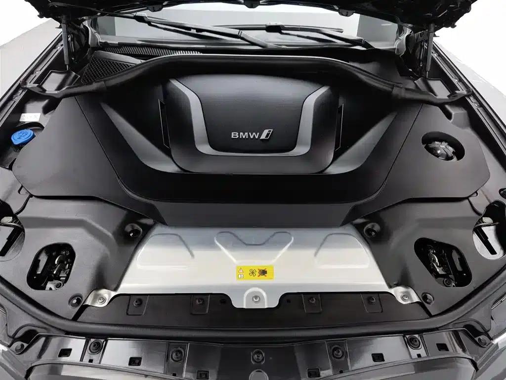 BMW iX3 2021 Leading Edition — миниатюра 6