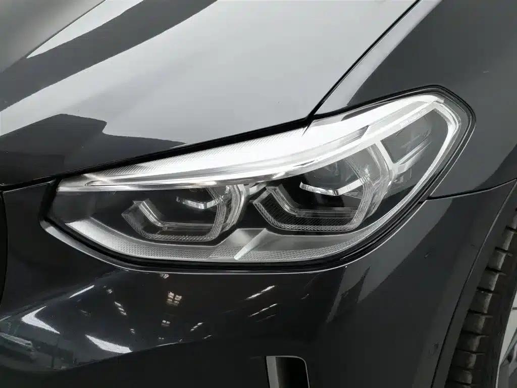 BMW iX3 2021 Leading Edition — миниатюра 7
