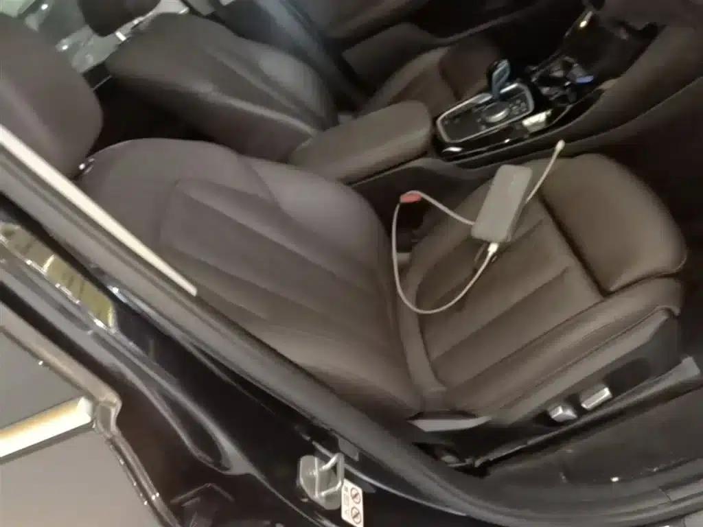 BMW iX3 2022 Facelift Leading Edition — миниатюра 25