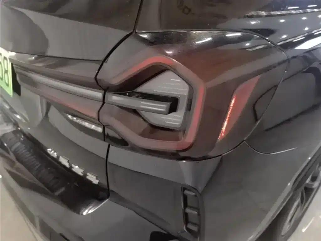 BMW iX3 2022 Facelift Leading Edition — миниатюра 8