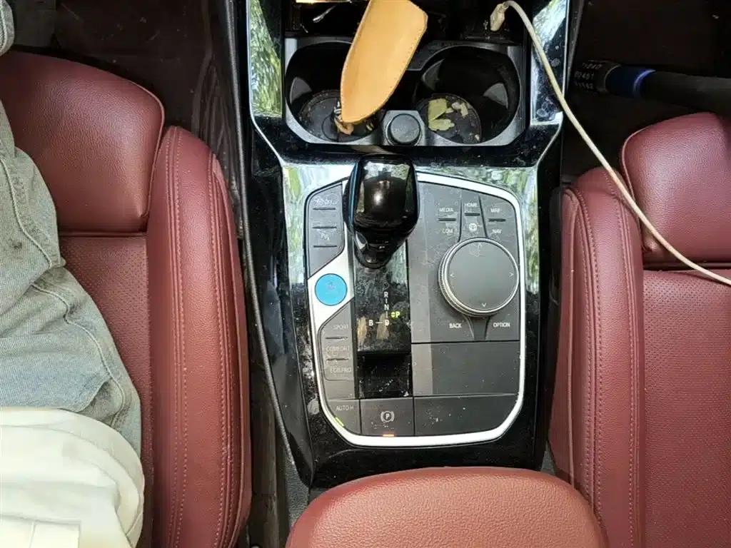 BMW iX3 2022 Leading Edition — миниатюра 14