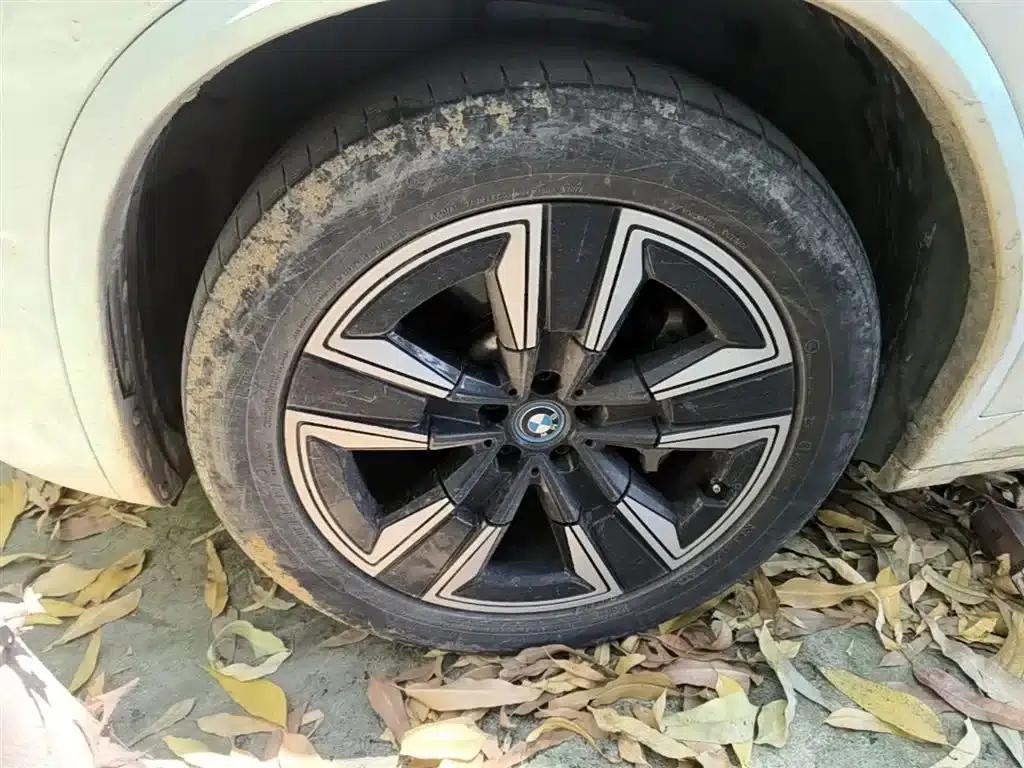 BMW iX3 2022 Leading Edition — миниатюра 23