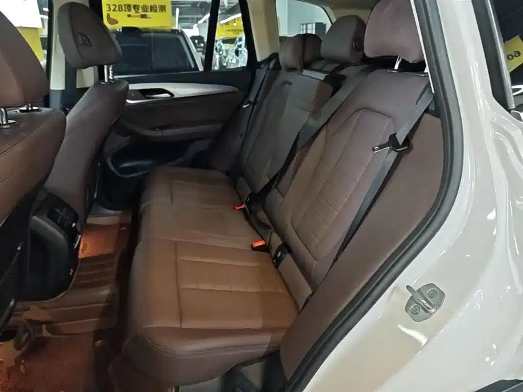 BMW iX3 2021 Leading Edition — миниатюра 17