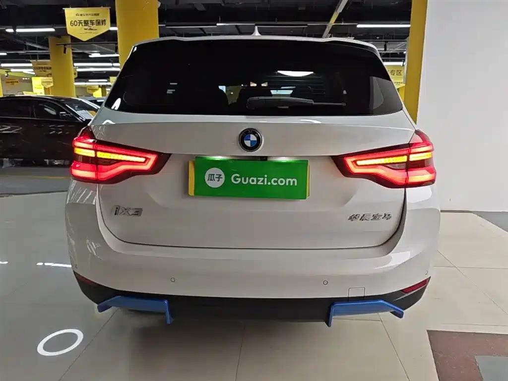 BMW iX3 2021 Leading Edition — миниатюра 6