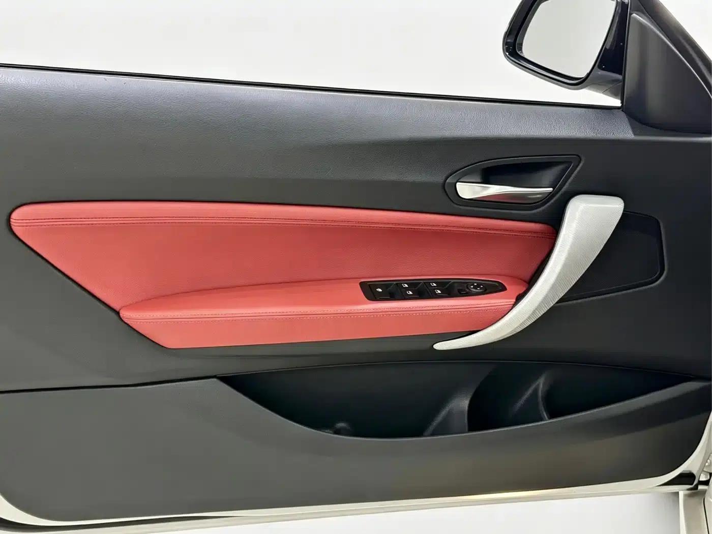 2015 BMW 2 Series Imported 220i Convertible Coupe M Sport — миниатюра 7