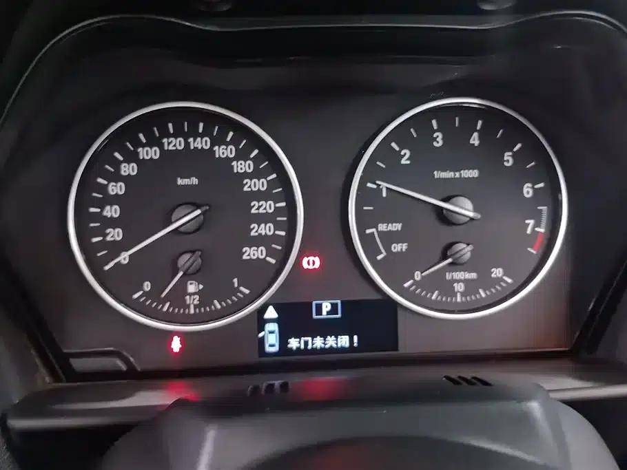2015 BMW 2 Series Imported 218i Convertible Coupe — миниатюра 14