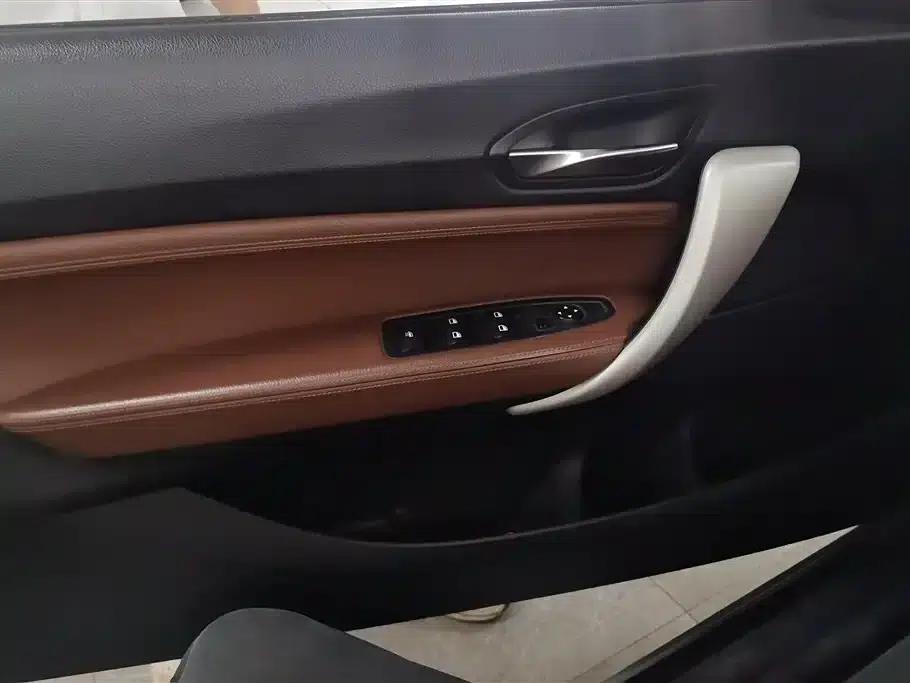 2015 BMW 2 Series Imported 218i Convertible Coupe — миниатюра 7