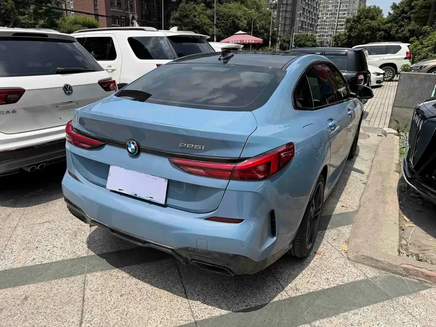 2023 BMW 2 Series Imported Model 225i Four-Door Coupe M Sport Package — миниатюра 3