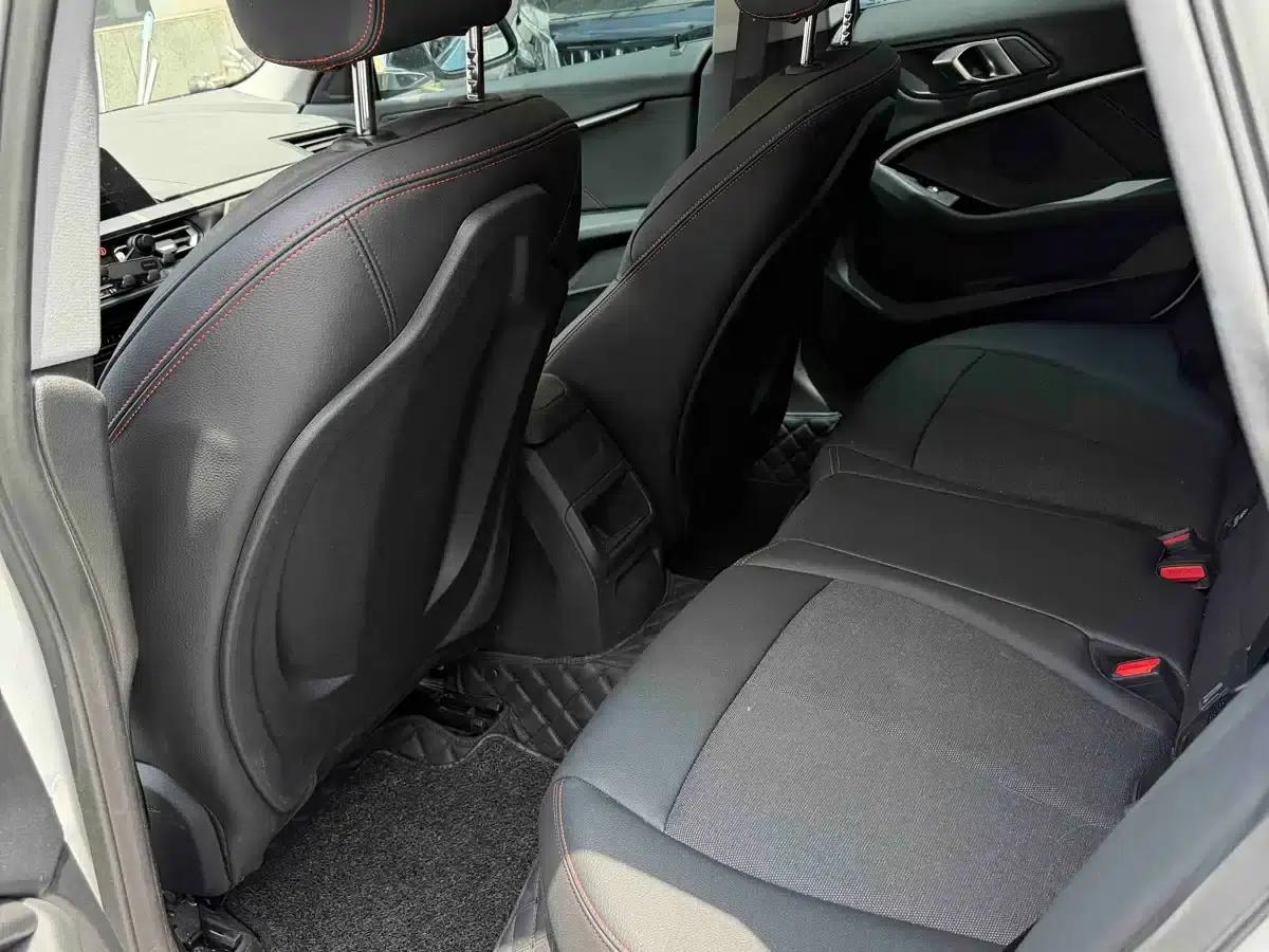2023 BMW 2 Series Imported Model 225i Four-Door Coupe M Sport Package — миниатюра 6
