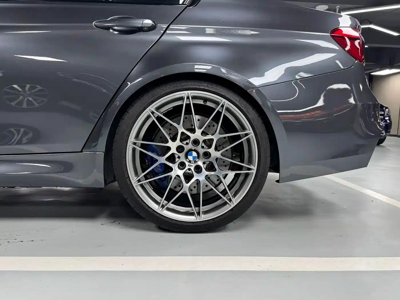 2018 BMW M3 Fan Edition — миниатюра 13