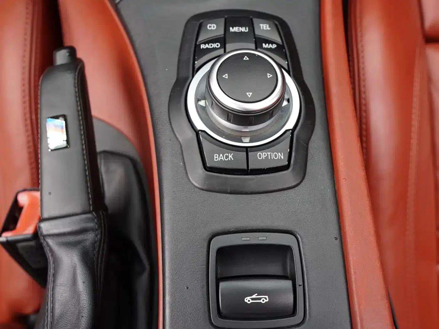 2009 BMW M3 Convertible — миниатюра 13