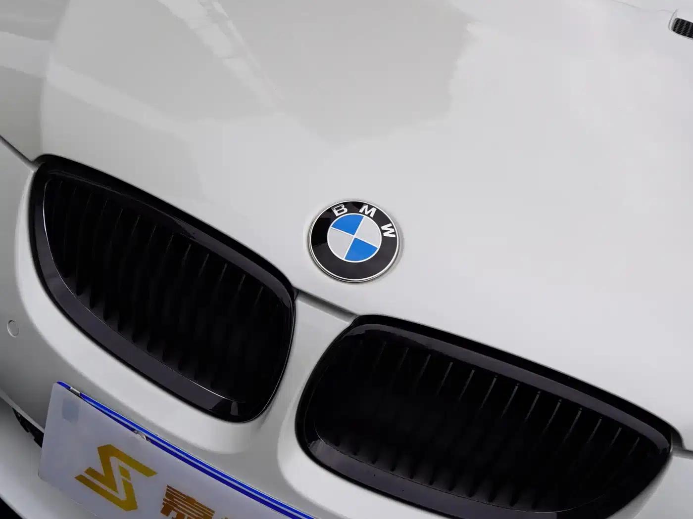 2009 BMW M3 Convertible — миниатюра 20