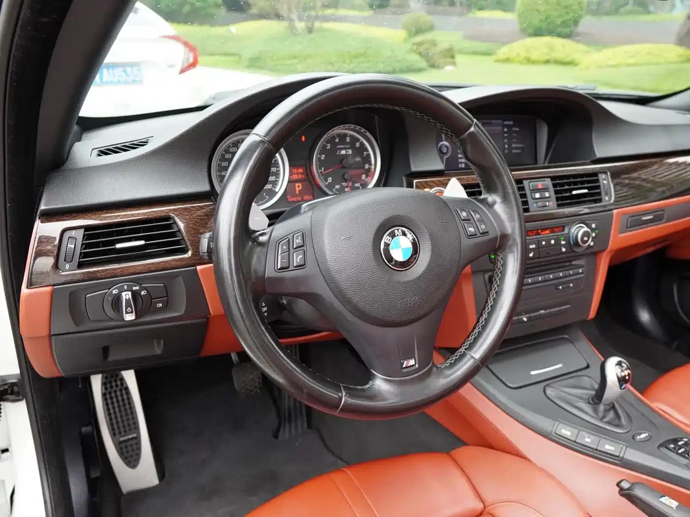 2009 BMW M3 Convertible — миниатюра 25