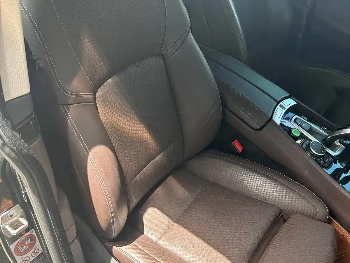 2014 BMW 5 Series GT 528i Luxury — миниатюра 25