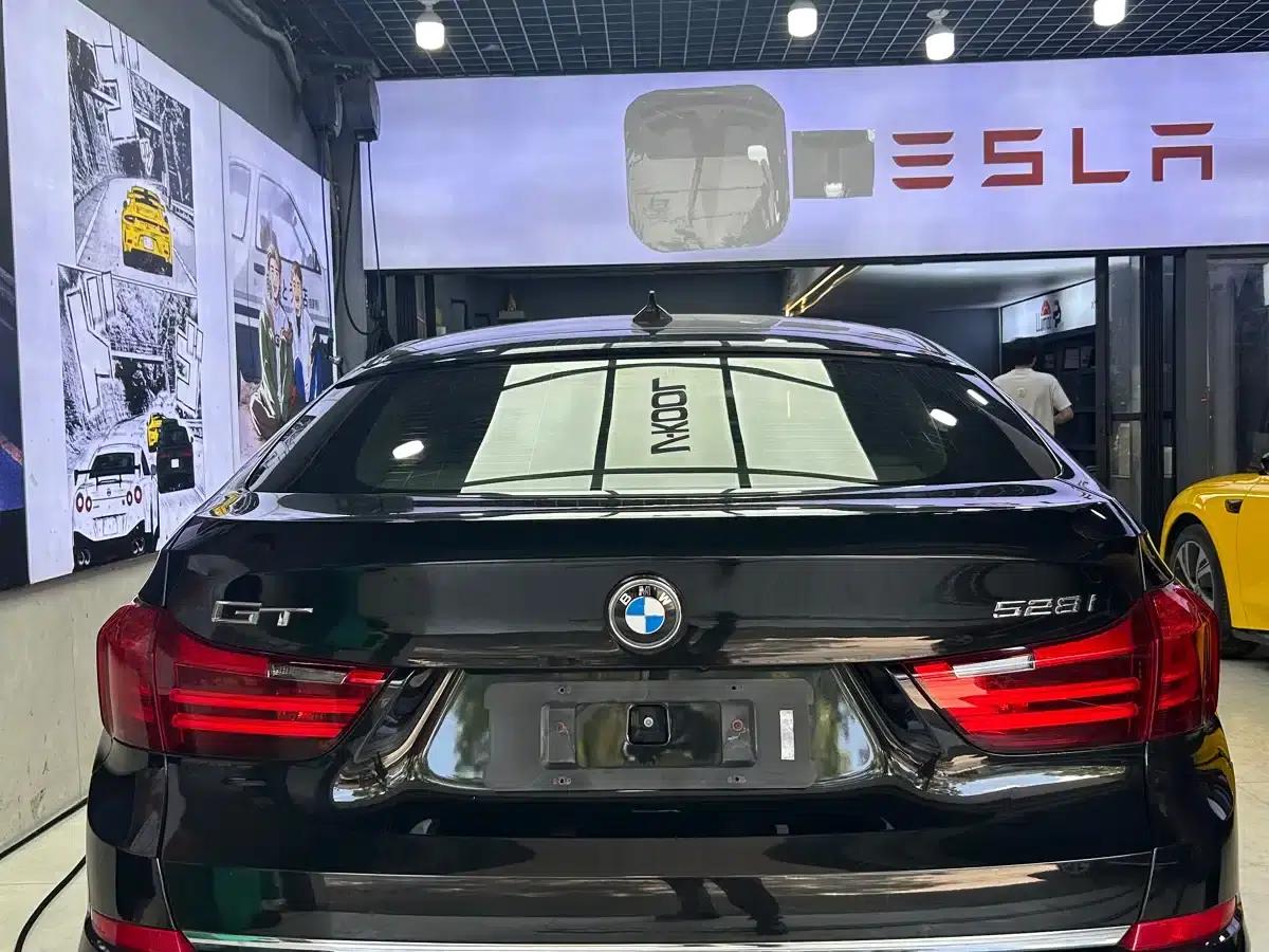 2014 BMW 5 Series GT 528i Luxury — миниатюра 4