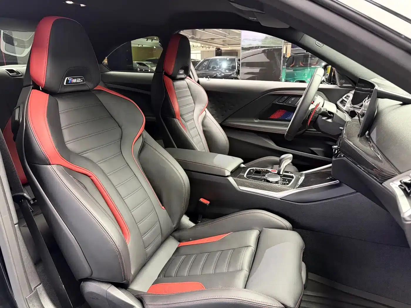 2024 BMW M2 — миниатюра 10