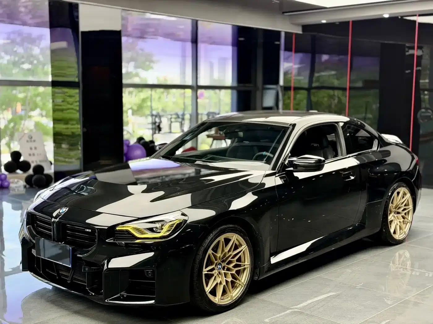 2023 BMW M2 — миниатюра 1